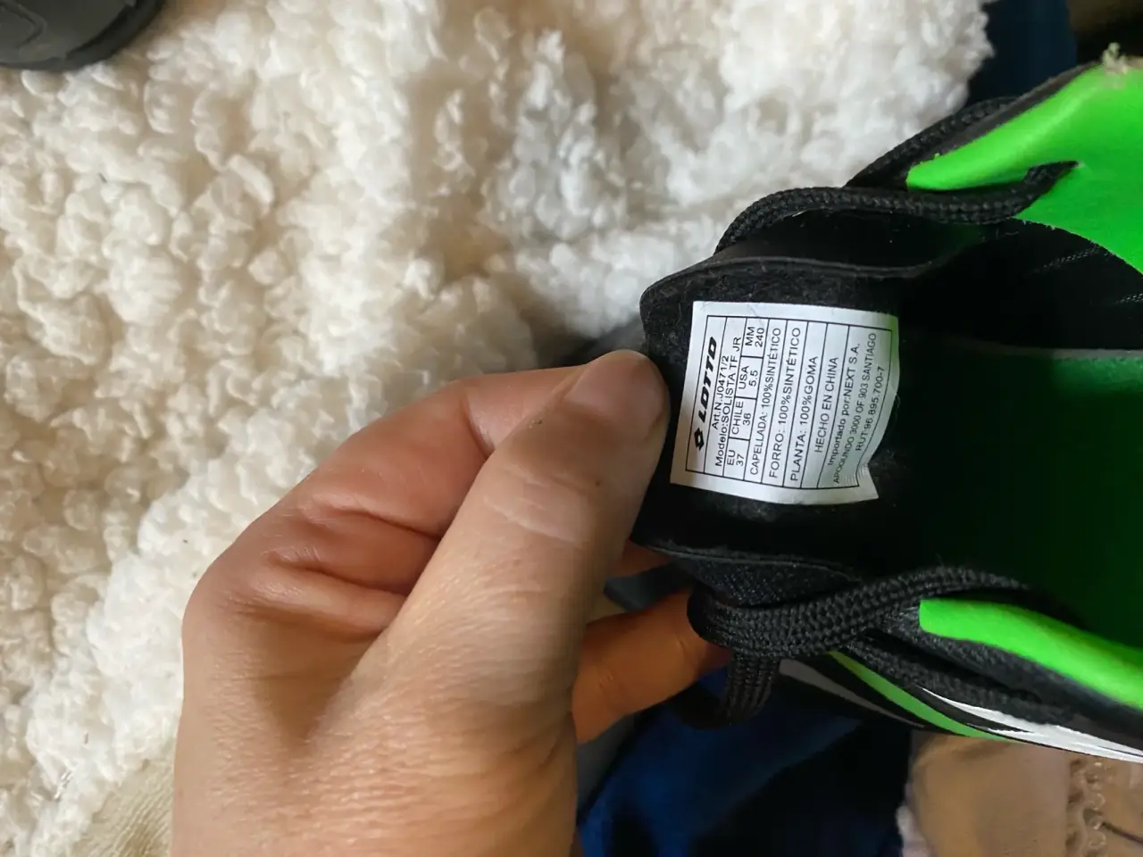 Zapatos deportivos Lotto negros  N• 35 - miniatura 4