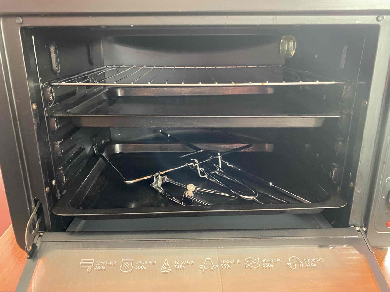 Horno eléctrico ursus trotter negro con perillas - miniatura 2