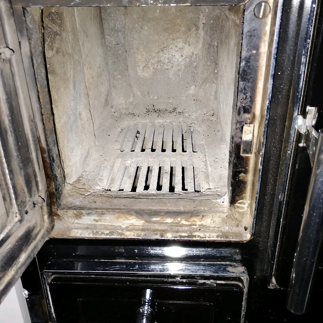 Cocina económica a leña - miniatura 5