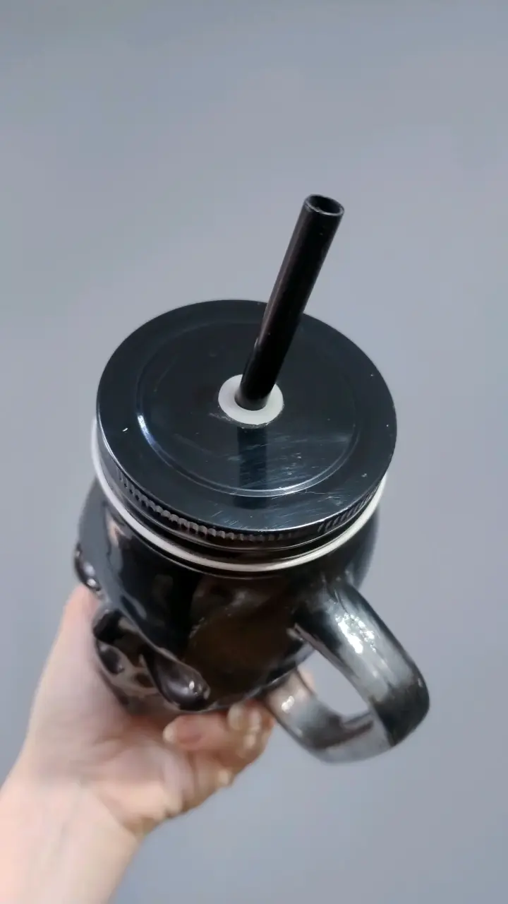 Vasos calavera con tapa y bombilla - miniatura 2