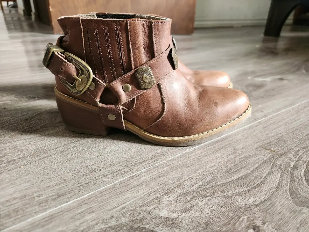 Botines de cuero marrón - miniatura 1