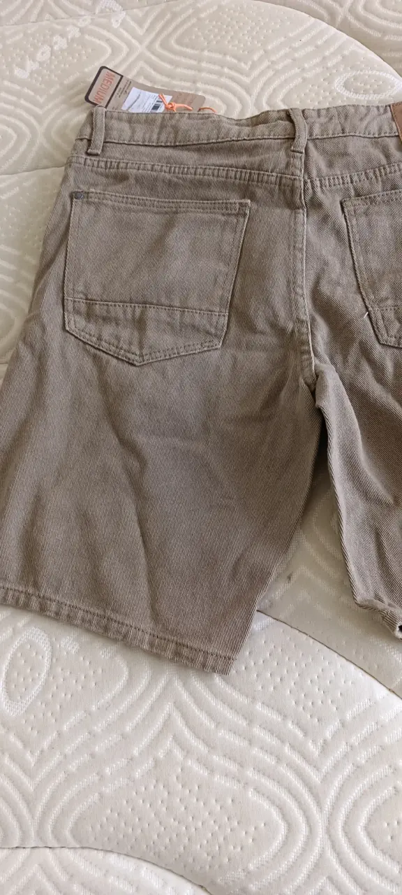 Pantalones cortos beige - miniatura 4