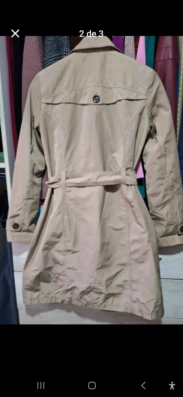 Abrigo Tench beige con cinturón - miniatura 3