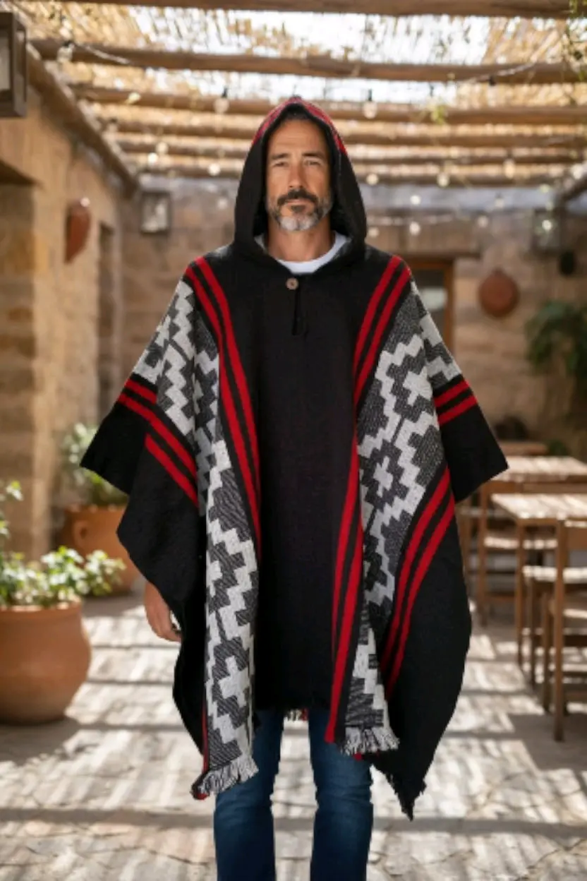 Poncho Lana de alpaca con capucha rojo y negro