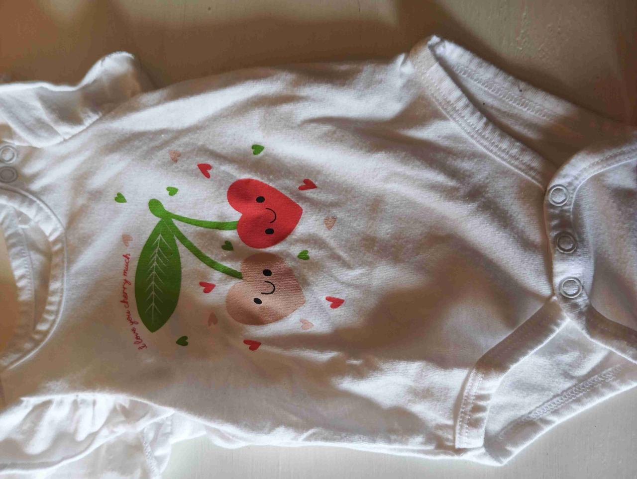 Conjunto body y short cerezas - miniatura 3