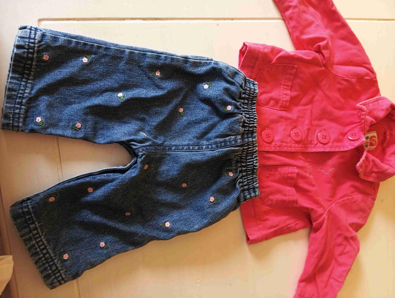 Conjunto de bebé rosado y jeans - miniatura 3