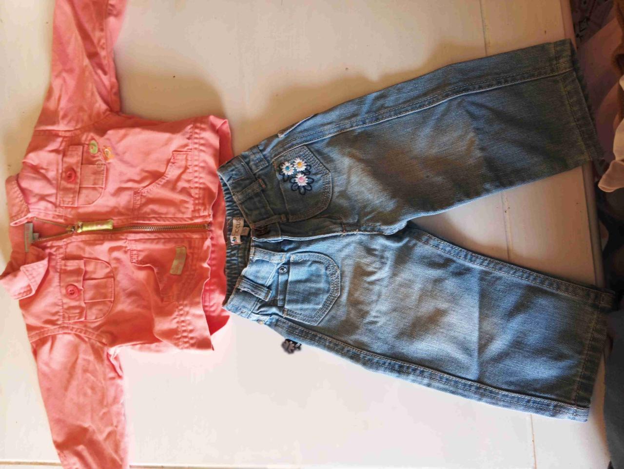 Conjunto infantil chaqueta y jeans - miniatura 1