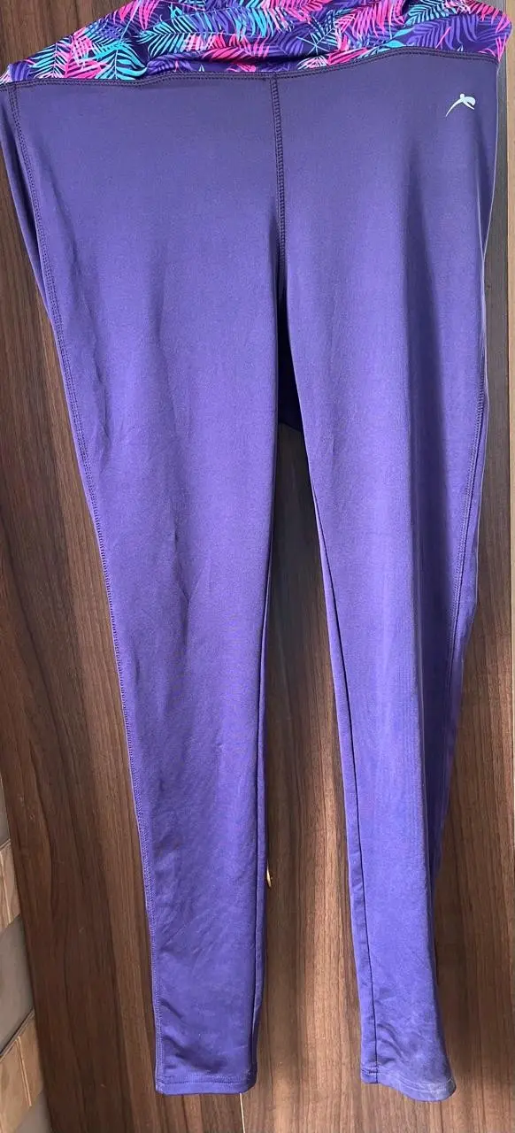 Leggings deportivos negros - miniatura 2