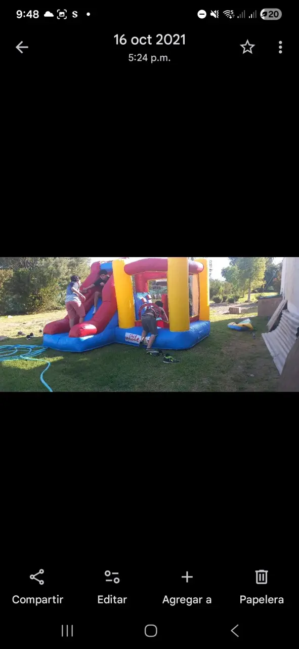 Castillo inflable multicolor - miniatura 2
