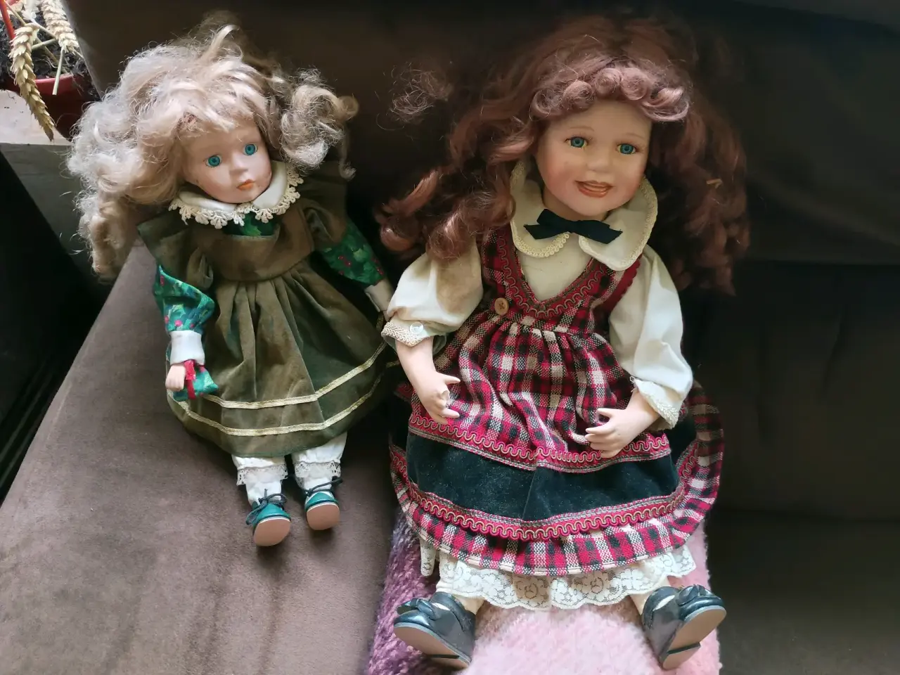 Muñecas de porcelana antiguas - miniatura 1