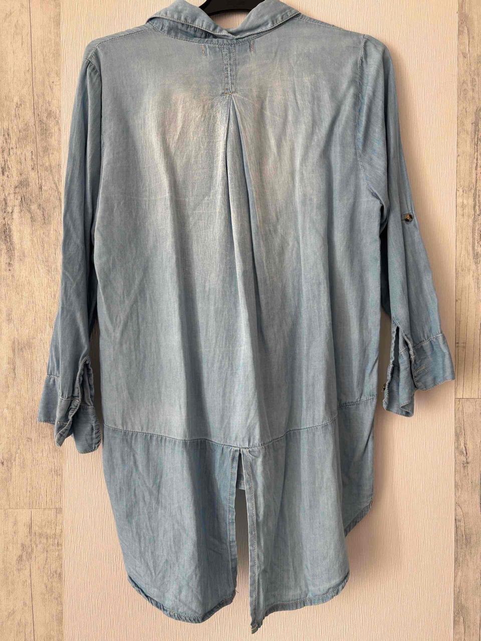 Camisa larga de mezclilla azul - miniatura 3