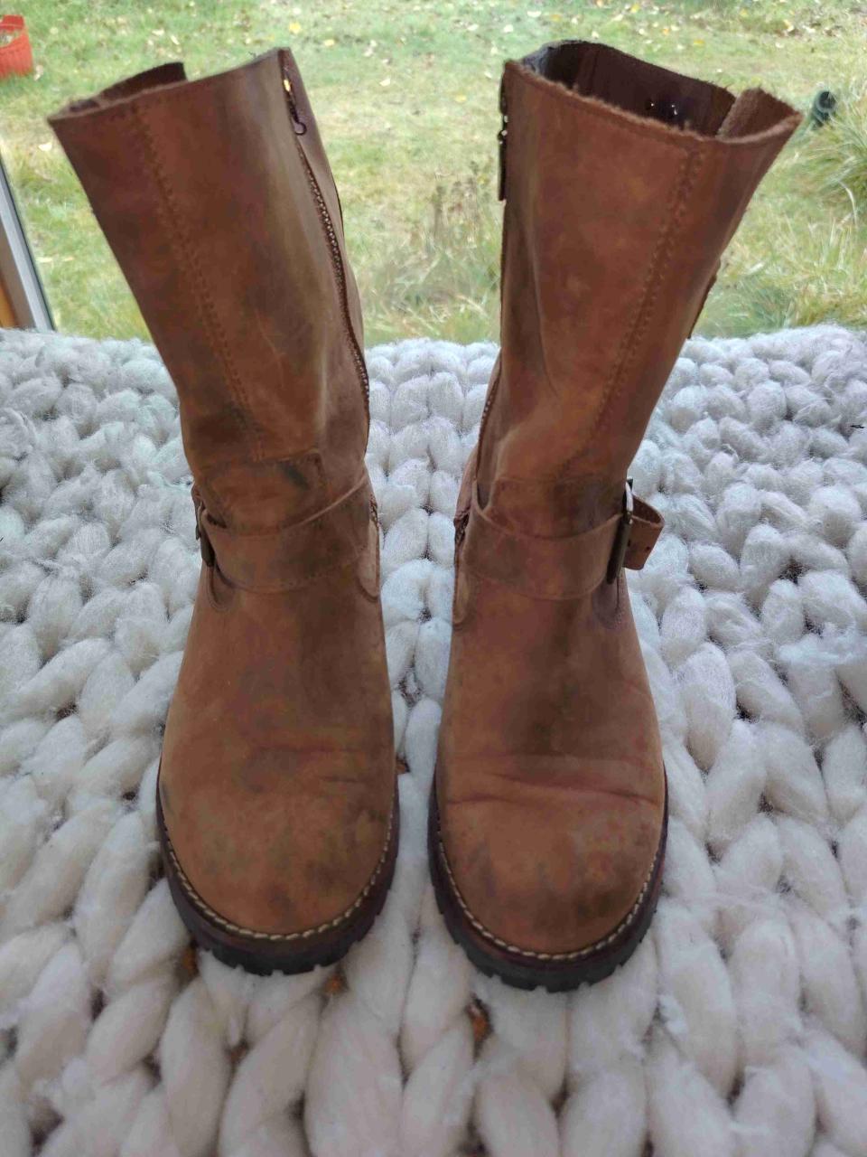 Botas de cuero marrón - miniatura 2