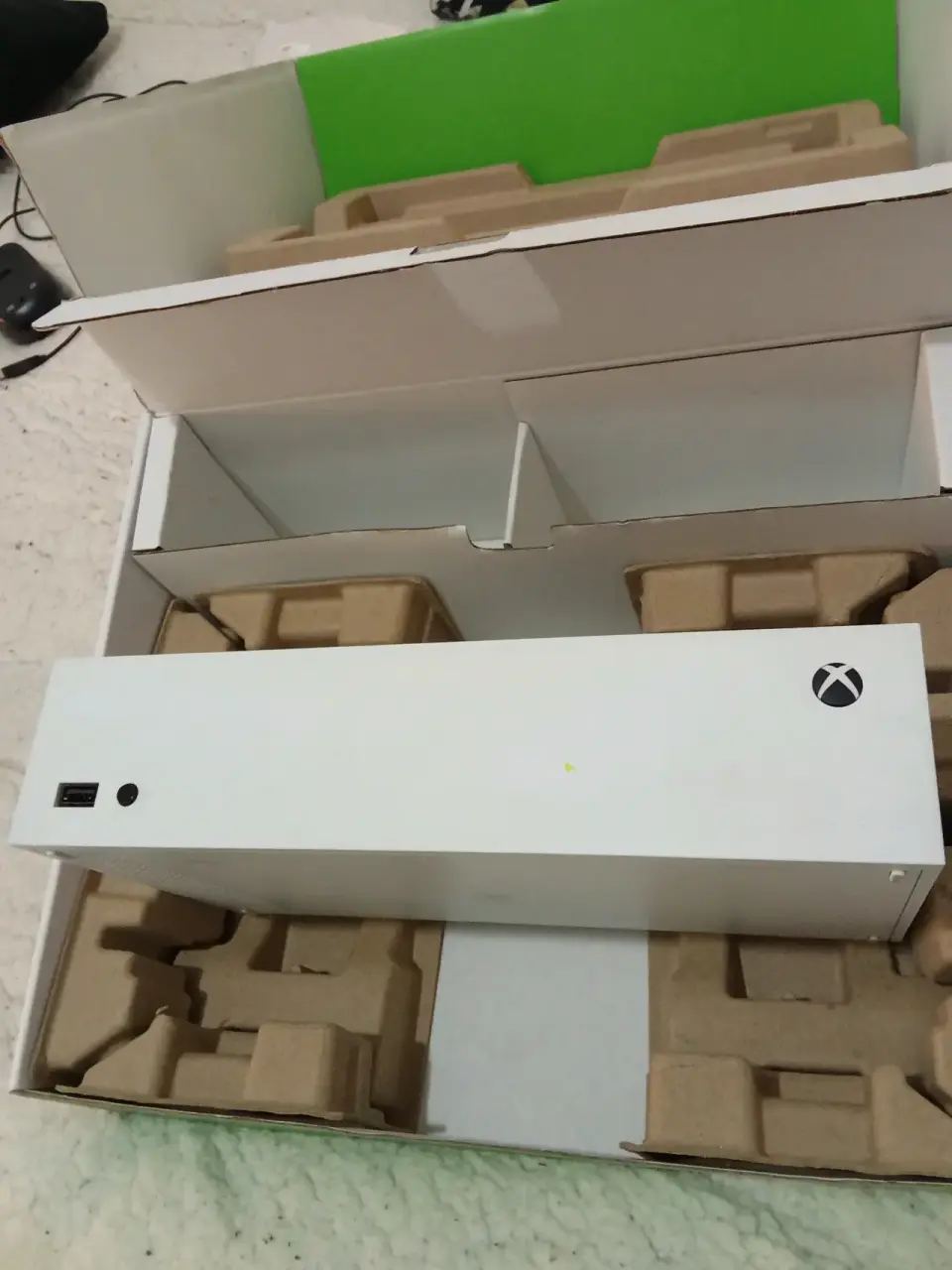 Consola Xbox Series S 512 GB - miniatura 4