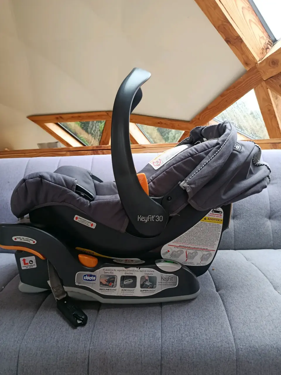 Silla para auto KeyFit 30 - miniatura 3