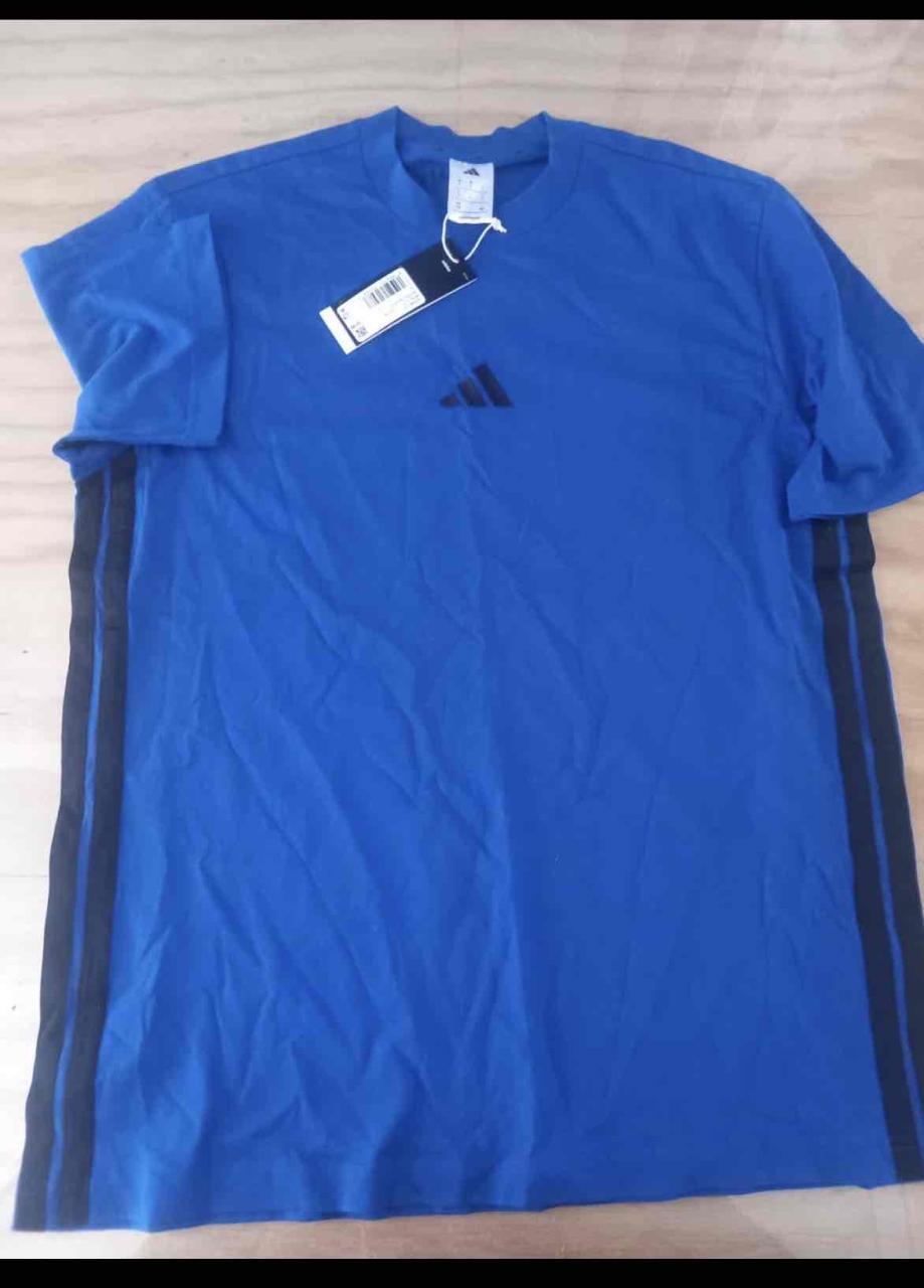 Polera azul Adidas  con etiqueta - miniatura 2