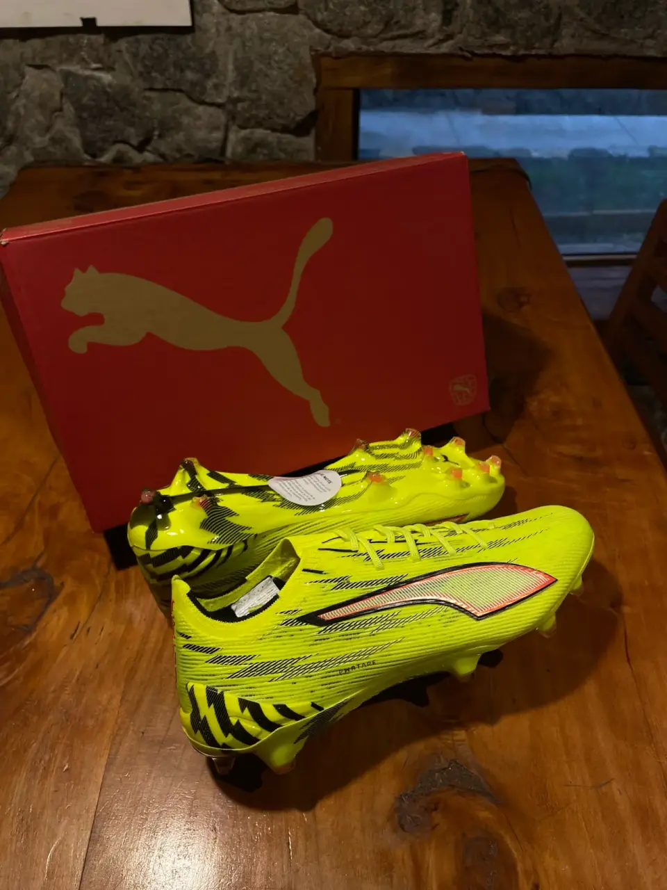 Botines de fútbol Puma profesional - miniatura 1