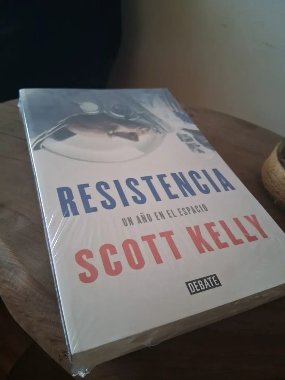 Libro Resistencia de Scott Kelly - miniatura 4