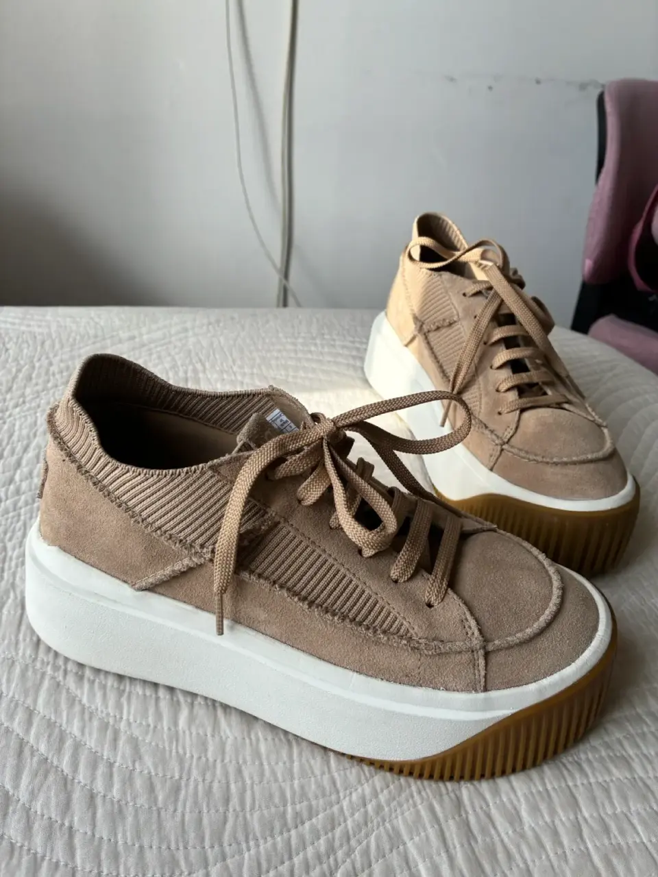Zapatillas beige mujer plataforma UGG - miniatura 3