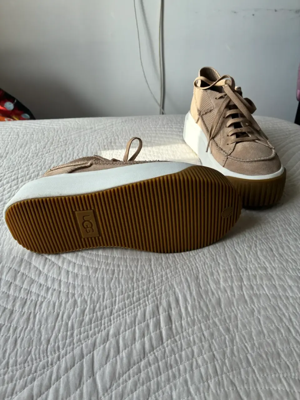 Zapatillas beige mujer plataforma UGG - miniatura 4