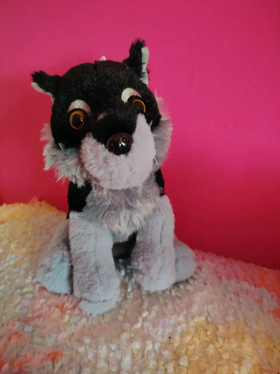 Peluche lobo de pelaje suave - miniatura 2