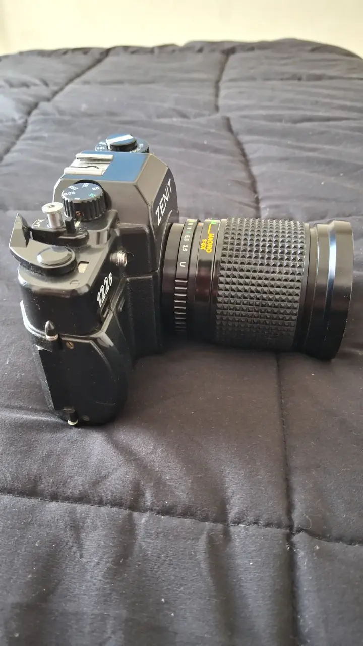Cámara Zenit 122B con lente - miniatura 2