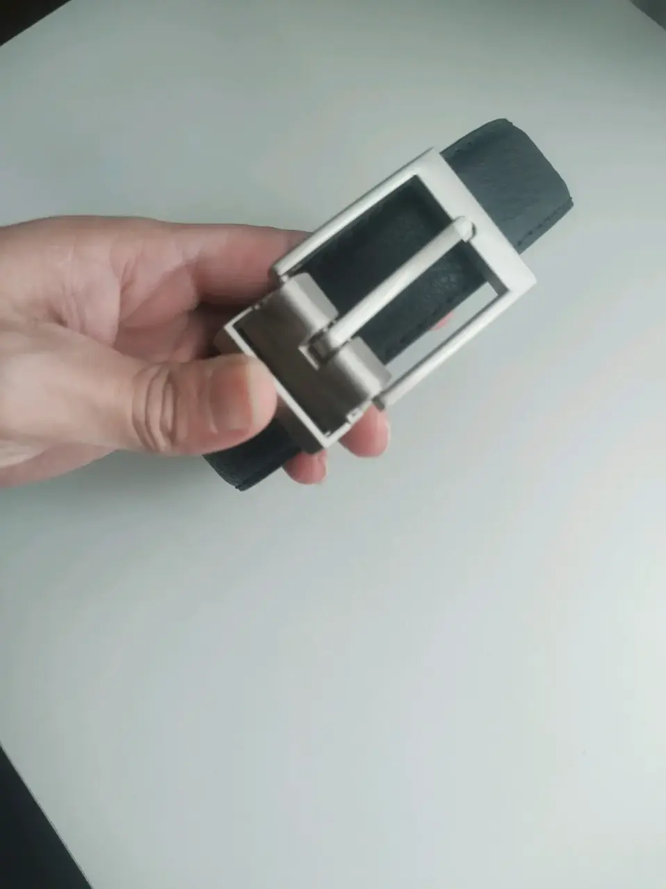 Cinturón con hebilla metálica - miniatura 5
