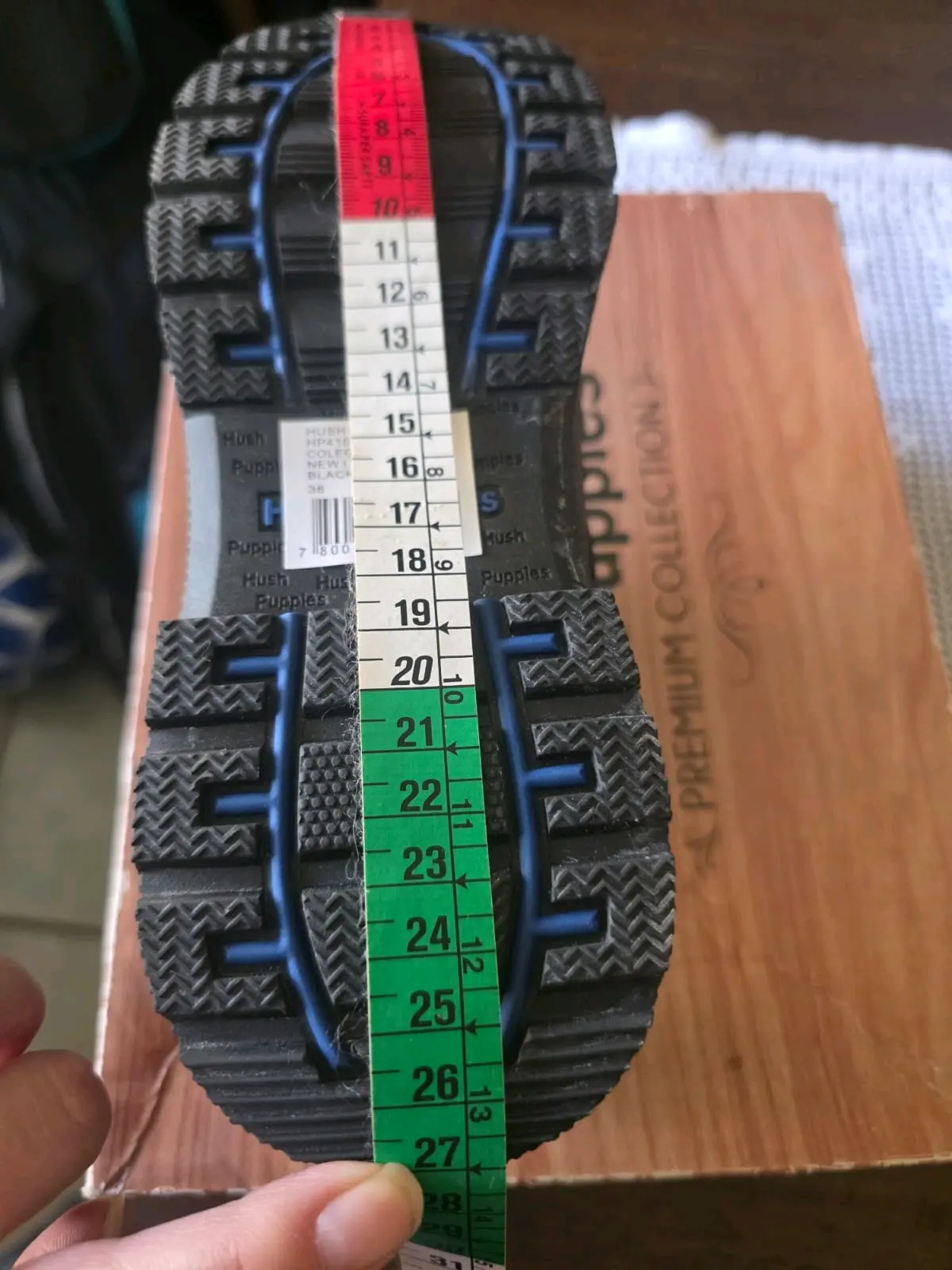 Zapato escolar negro con velcro - miniatura 3