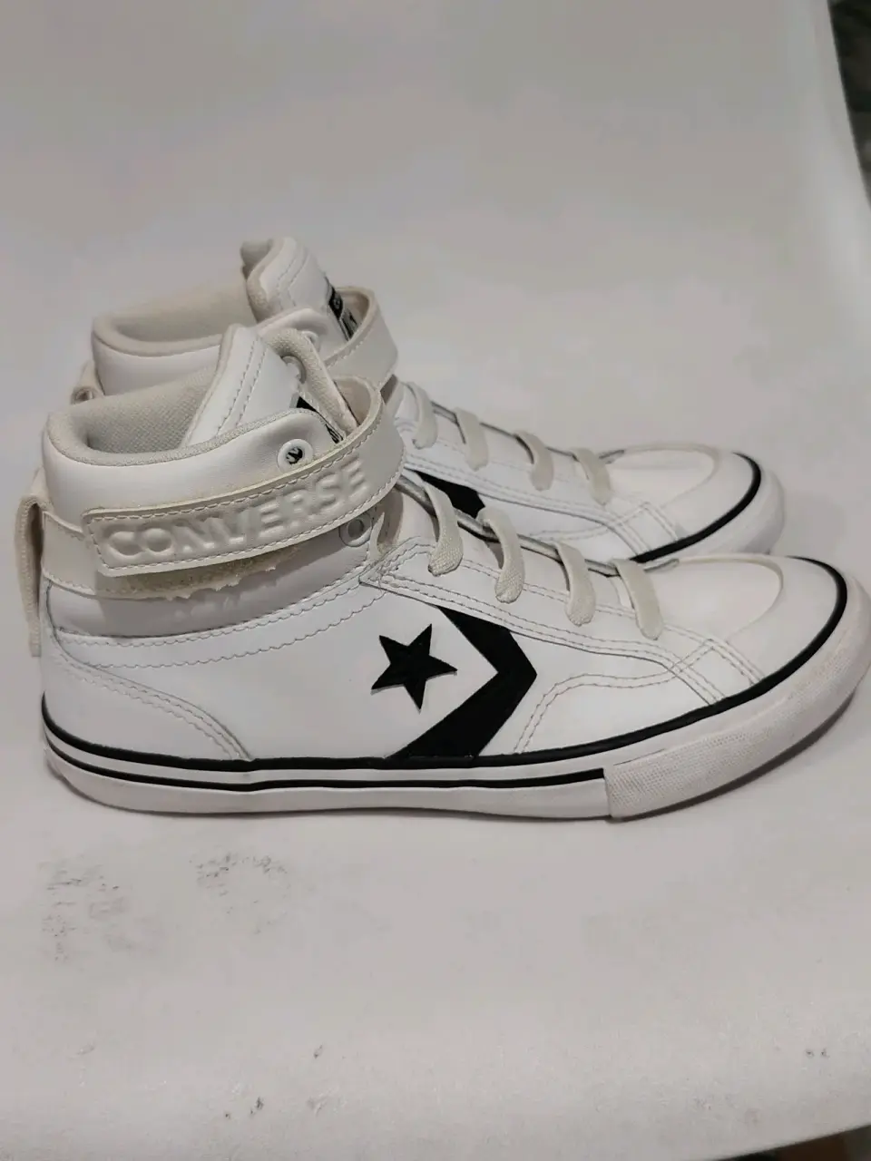 Zapatillas blancas Converse altas - miniatura 4