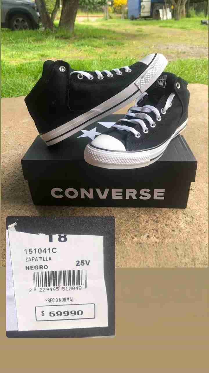 Zapatillas negras Converse nuevas