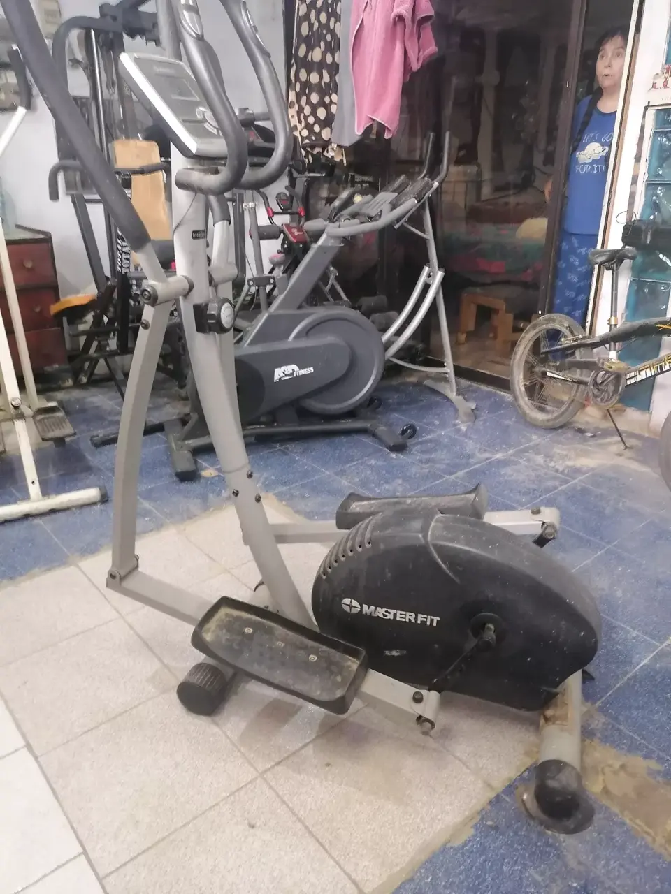 Elíptica Master Fit usada - miniatura 1
