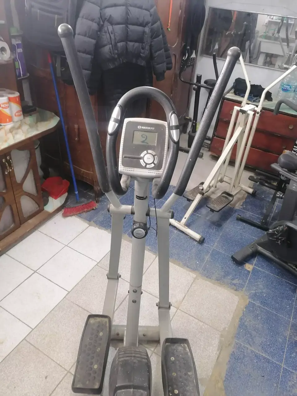Elíptica Master Fit usada - miniatura 2