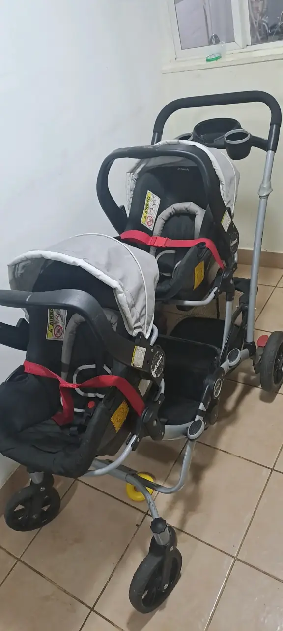 Coche doble para bebé - miniatura 1