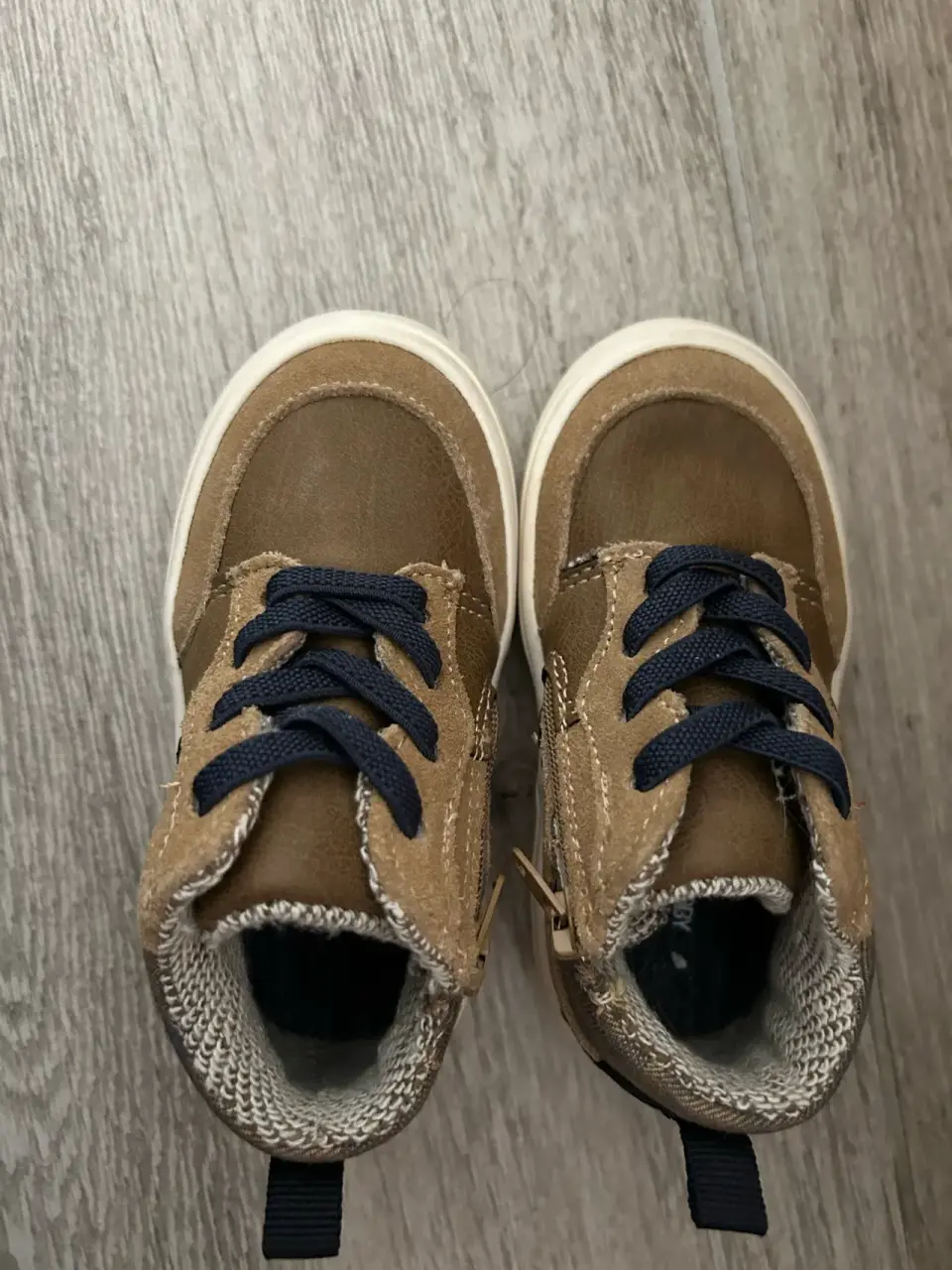 Zapatillas infantiles marrón - miniatura 1