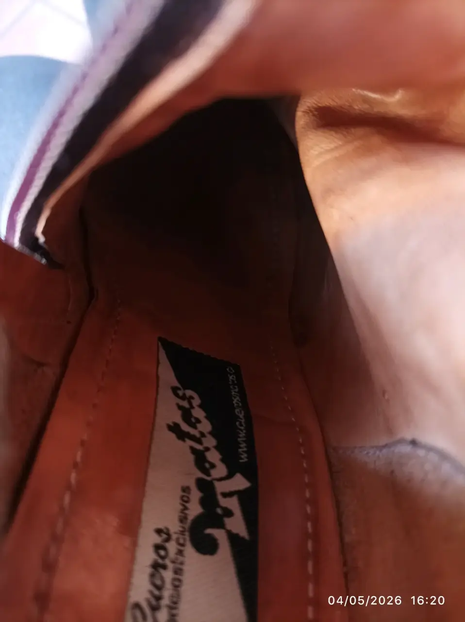 Botas largas de cuero café - miniatura 4