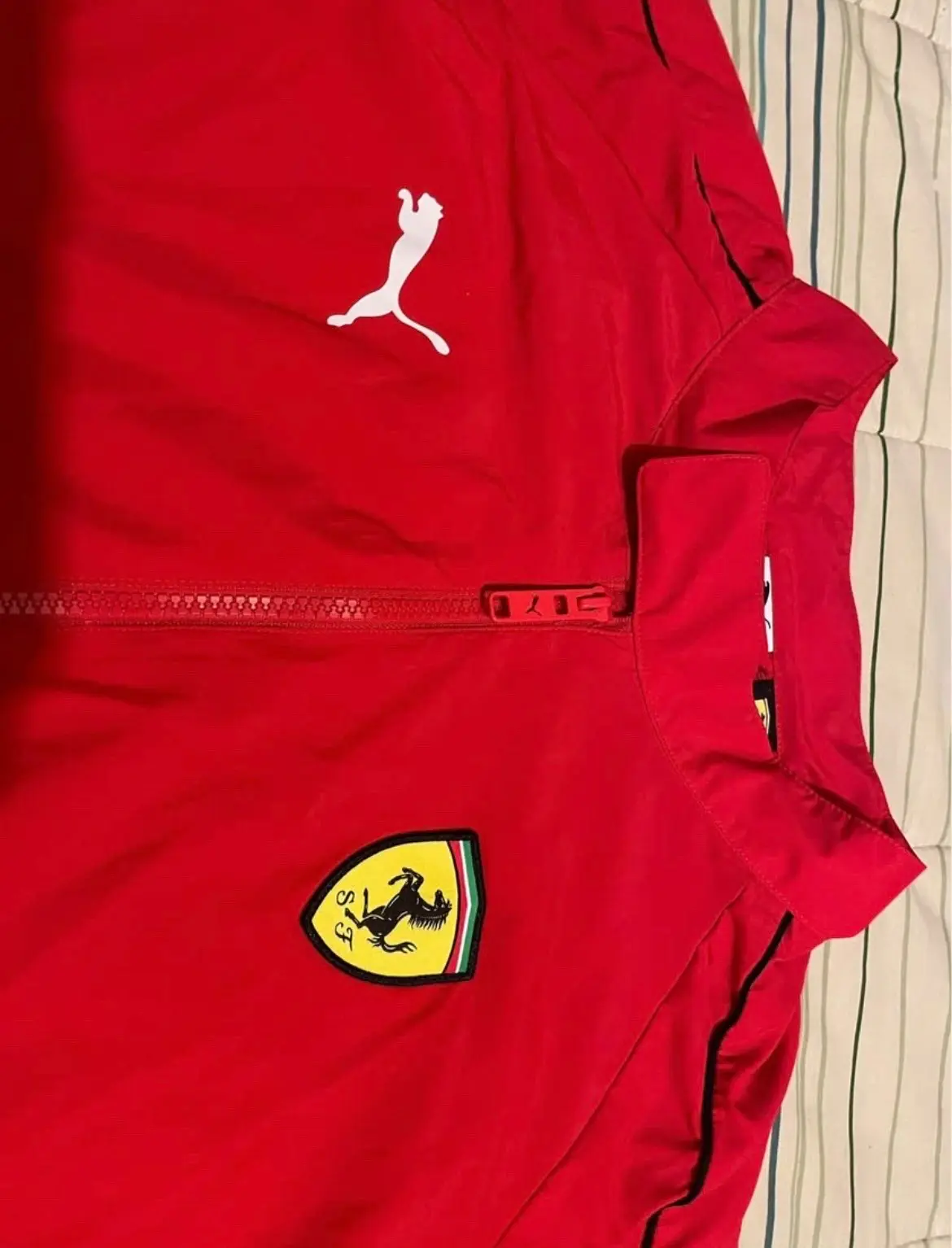 Cortaviento Roja Puma Ferrari - miniatura 3