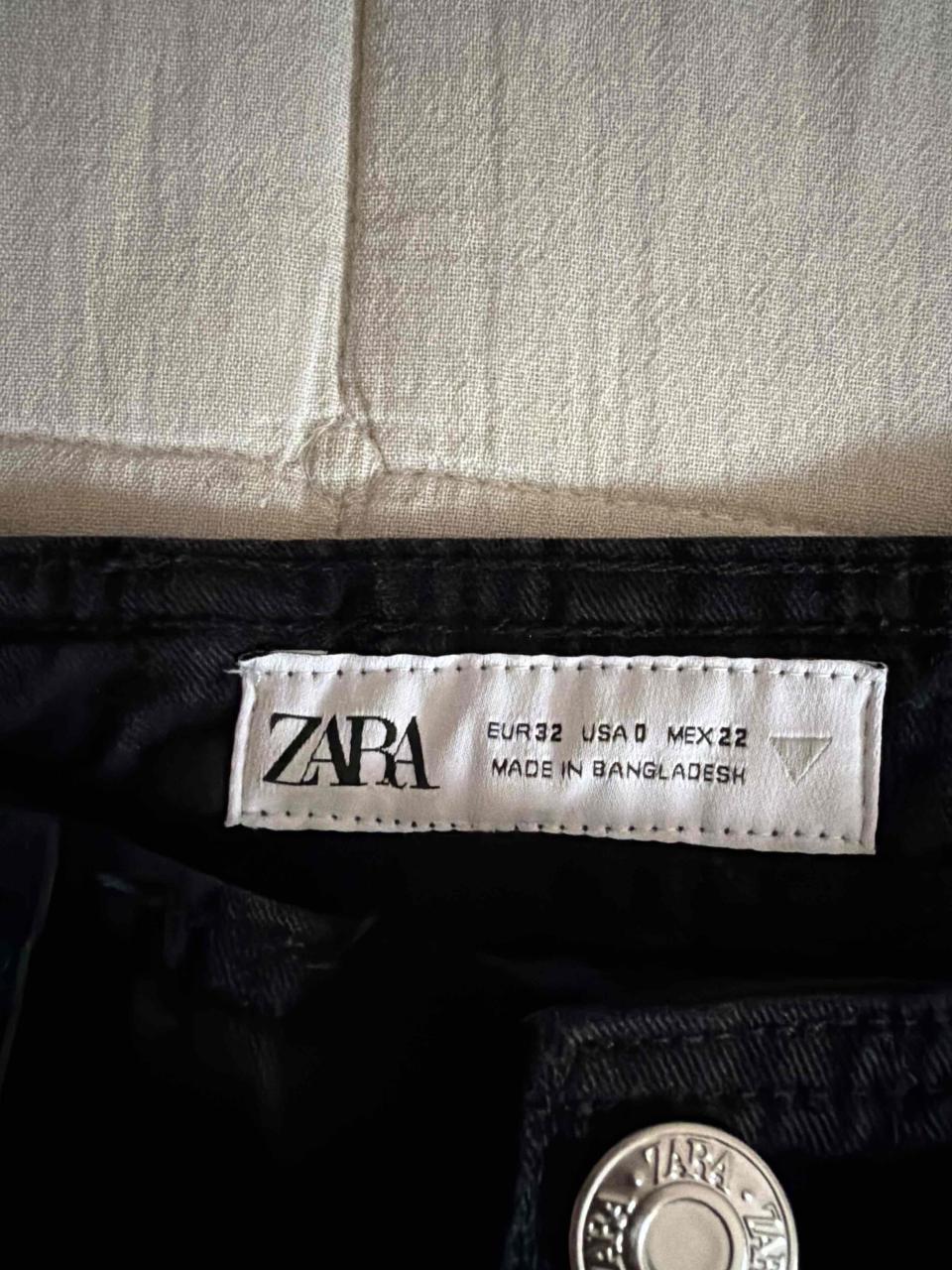 Pantalones cargo negros - miniatura 3