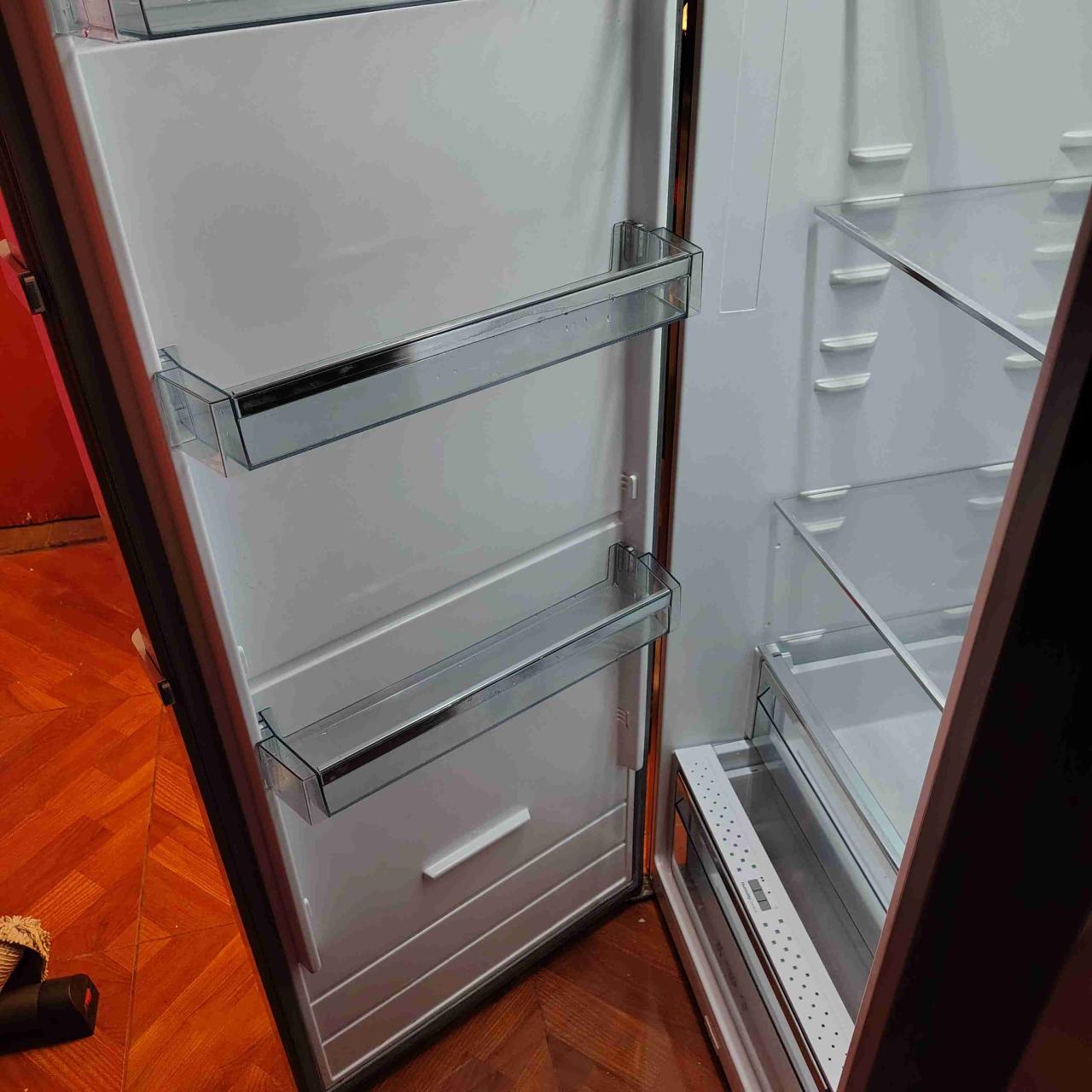 Refrigerador No Frost moderno - miniatura 2