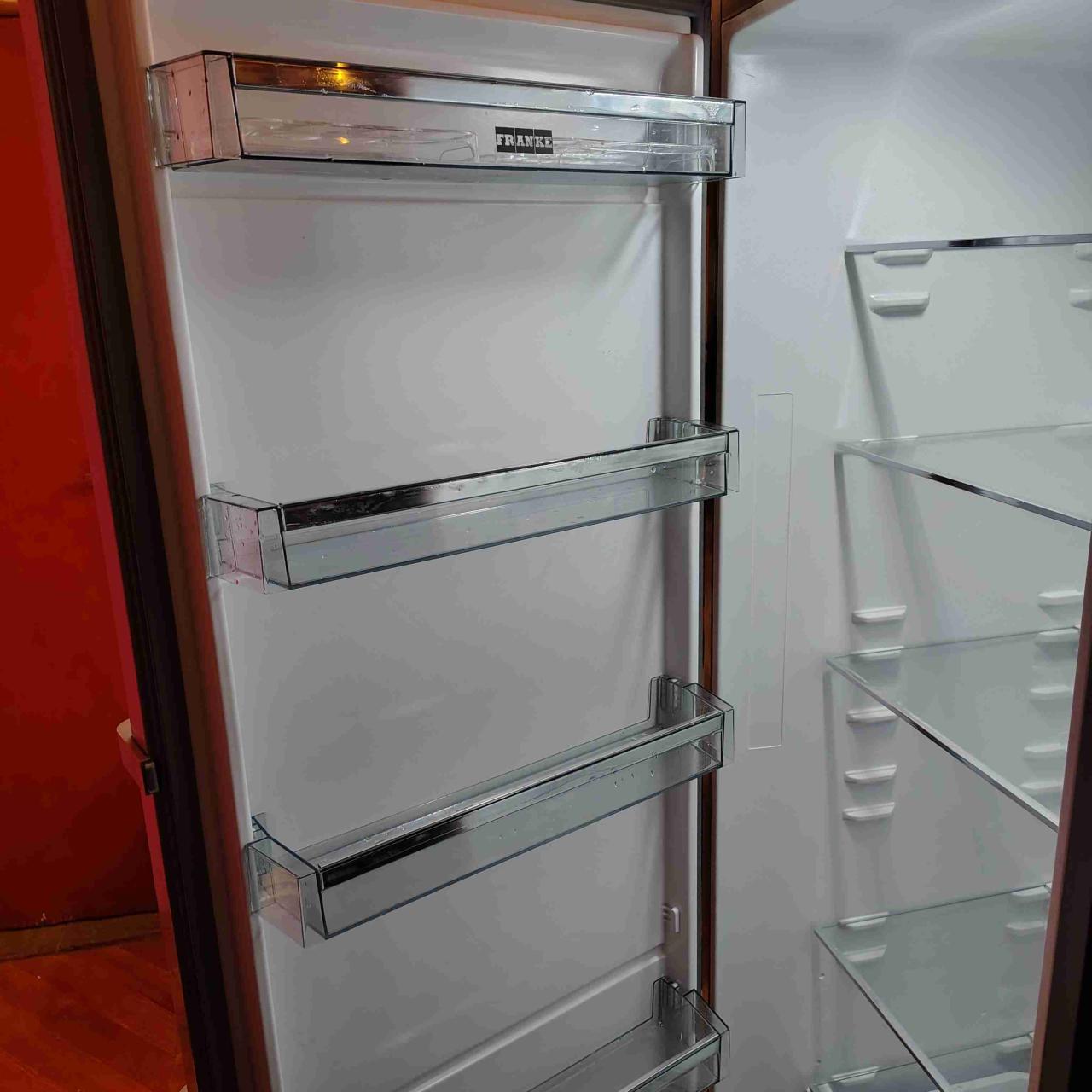 Refrigerador No Frost moderno - miniatura 3