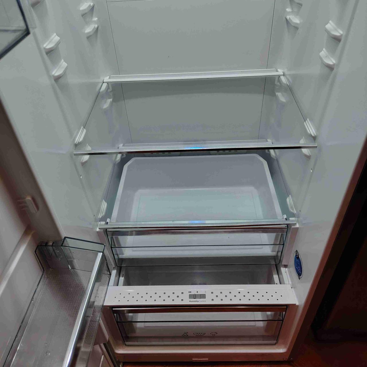 Refrigerador No Frost moderno - miniatura 4