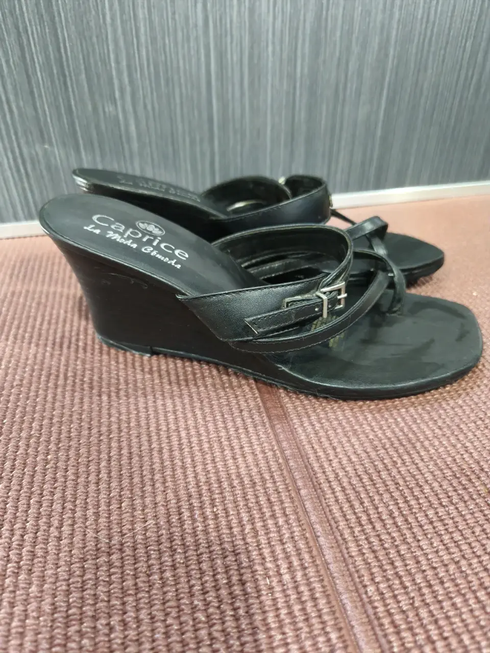 Sandalias negras Caprice 35 - miniatura 2