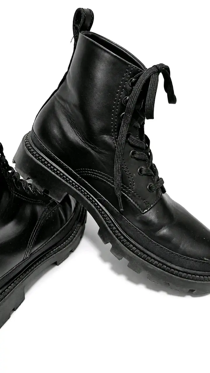 Botines negros - miniatura 2
