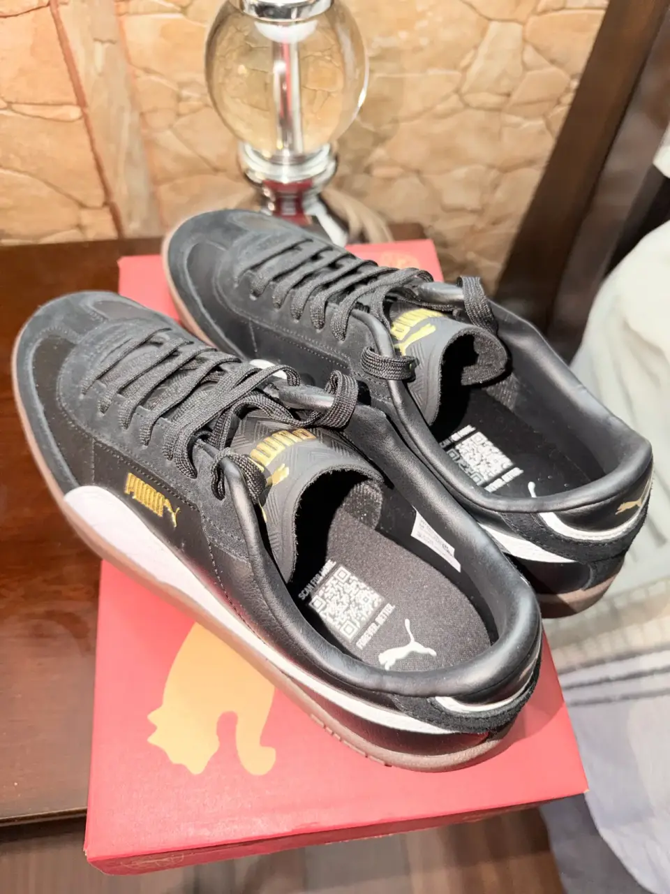 Zapatillas Puma blancas y negras - miniatura 6