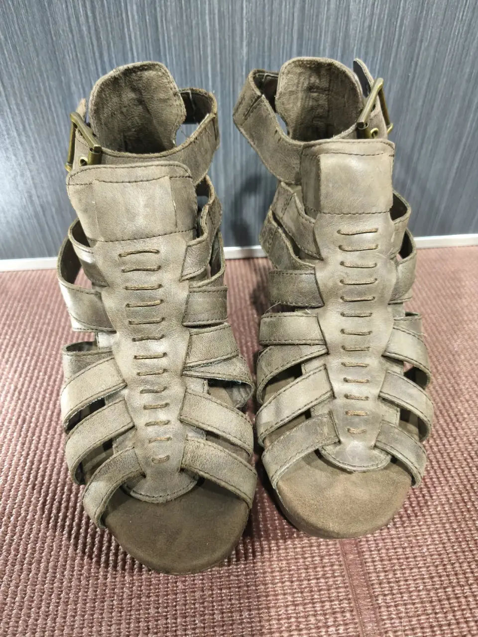 Sandalias plataforma marrón oscuro CAT 35 - miniatura 2