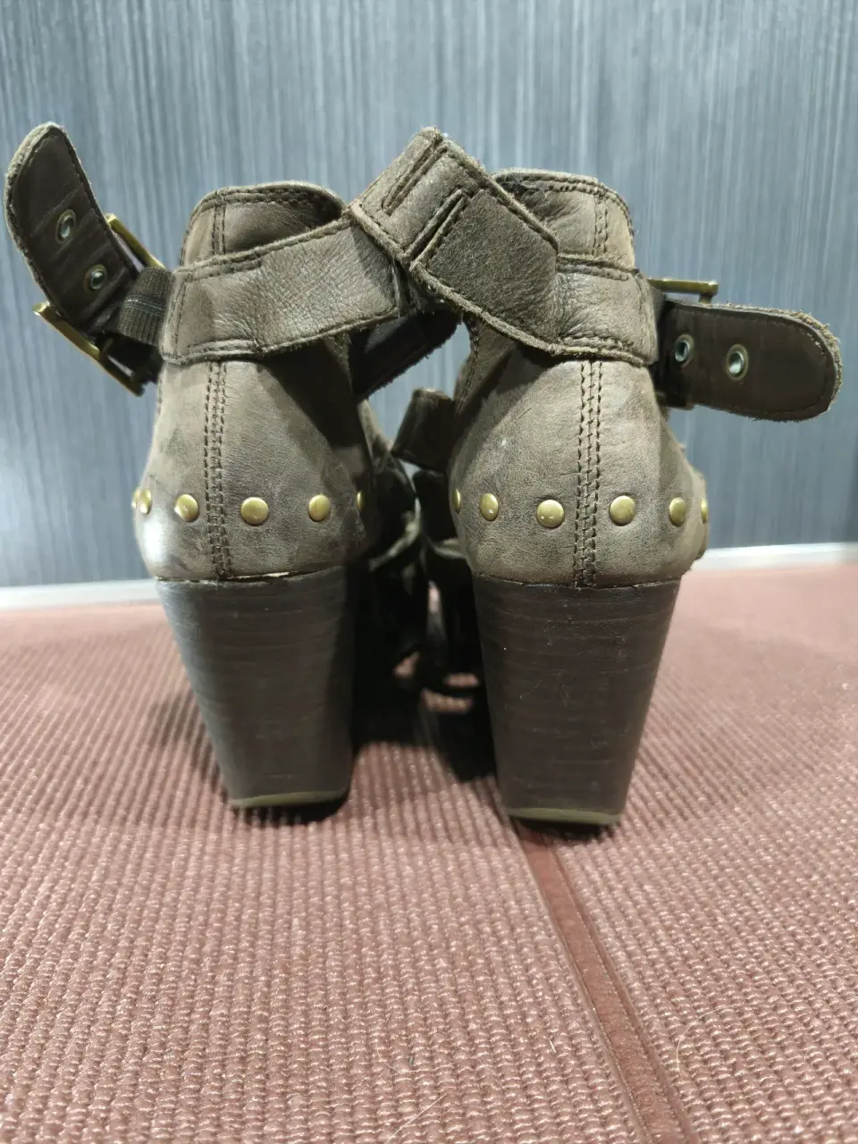 Sandalias plataforma marrón oscuro CAT 35 - miniatura 5