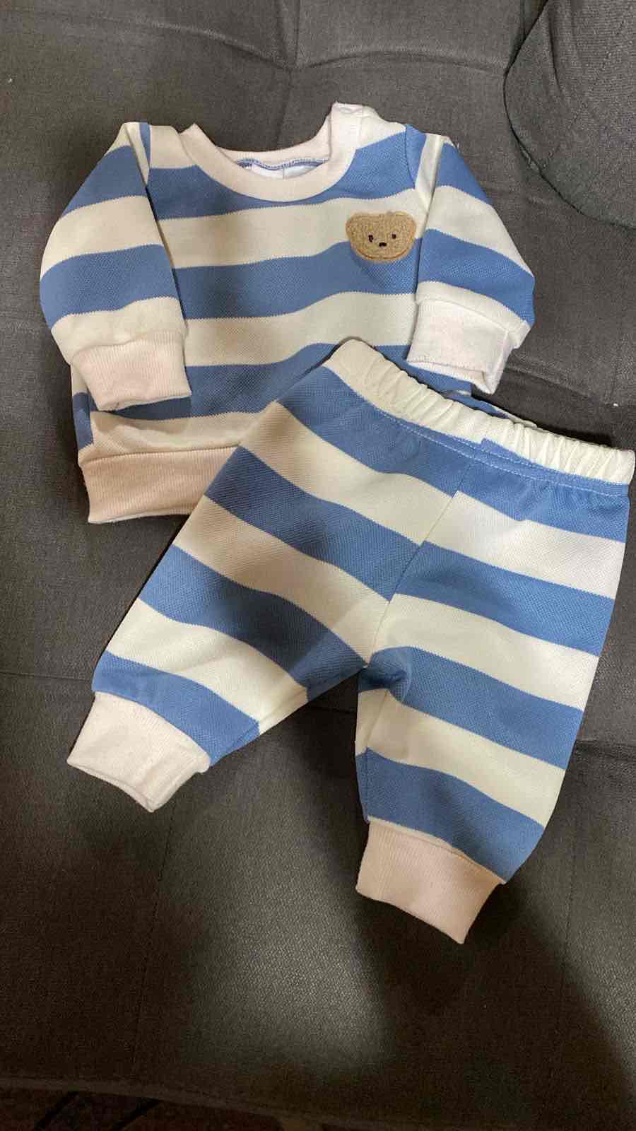 Conjunto bebé rayado celeste y blanco - miniatura 1