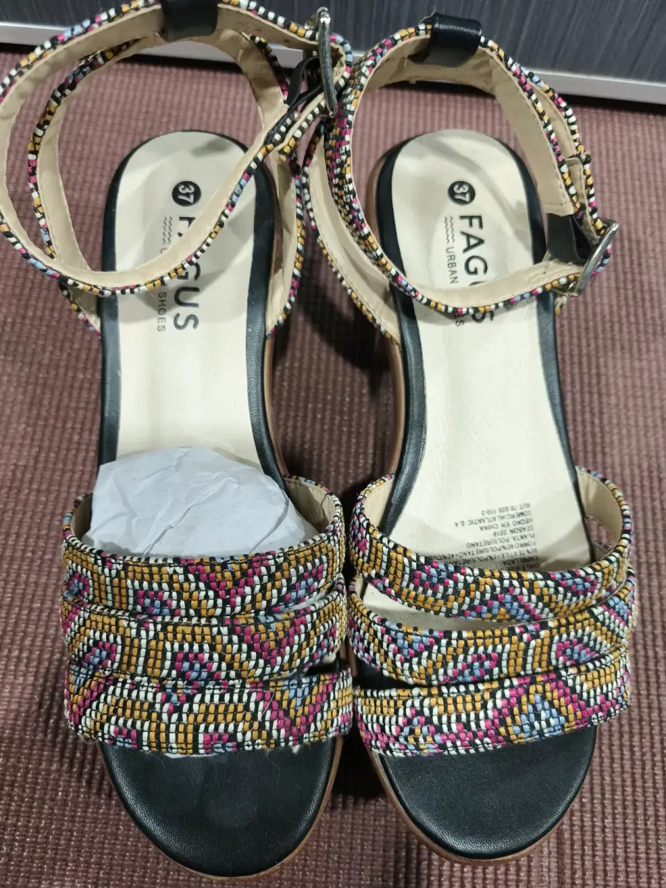 Sandalias con diseño colorido 37 - miniatura 2