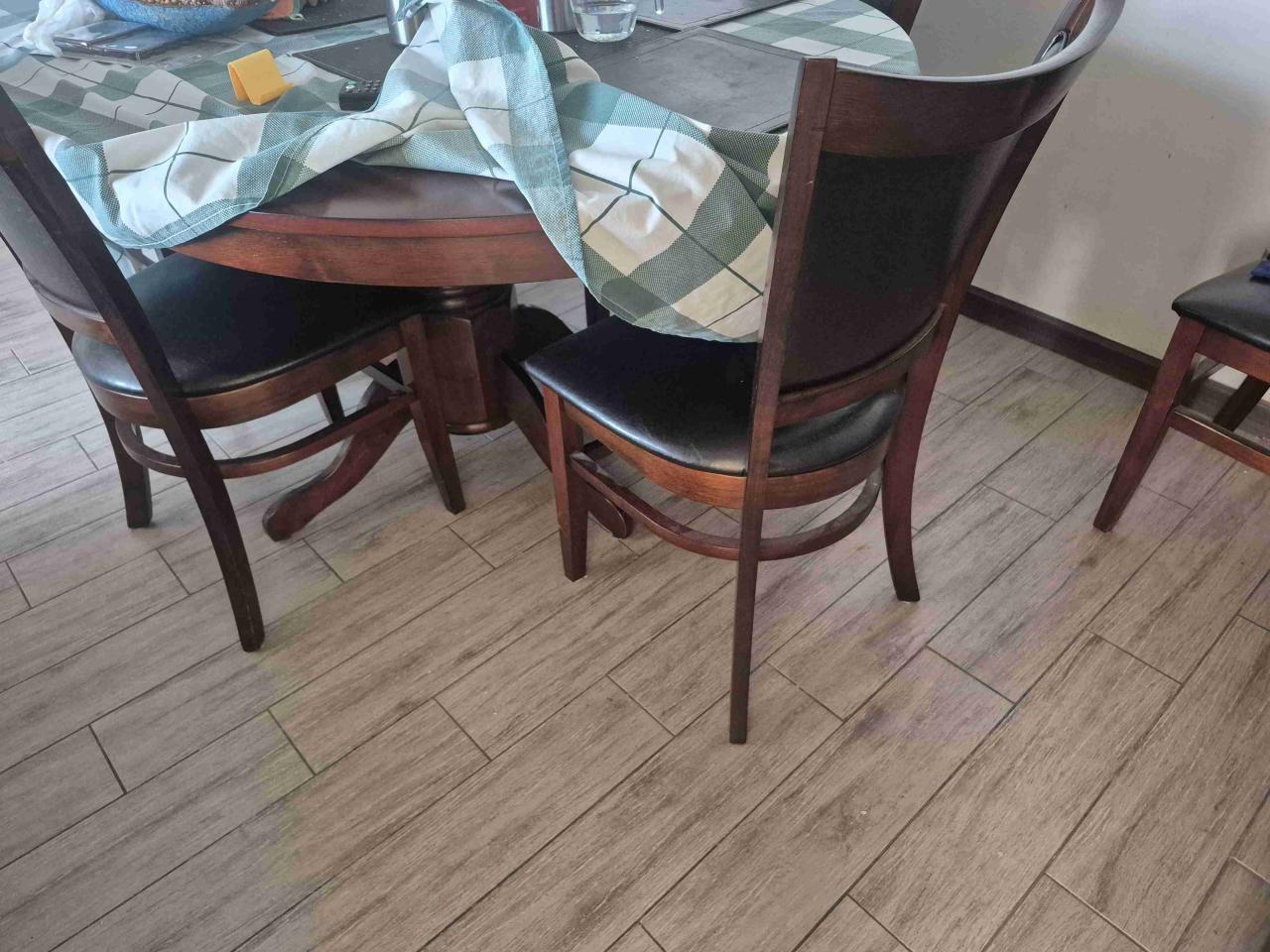 Juego de comedor redondo - miniatura 2
