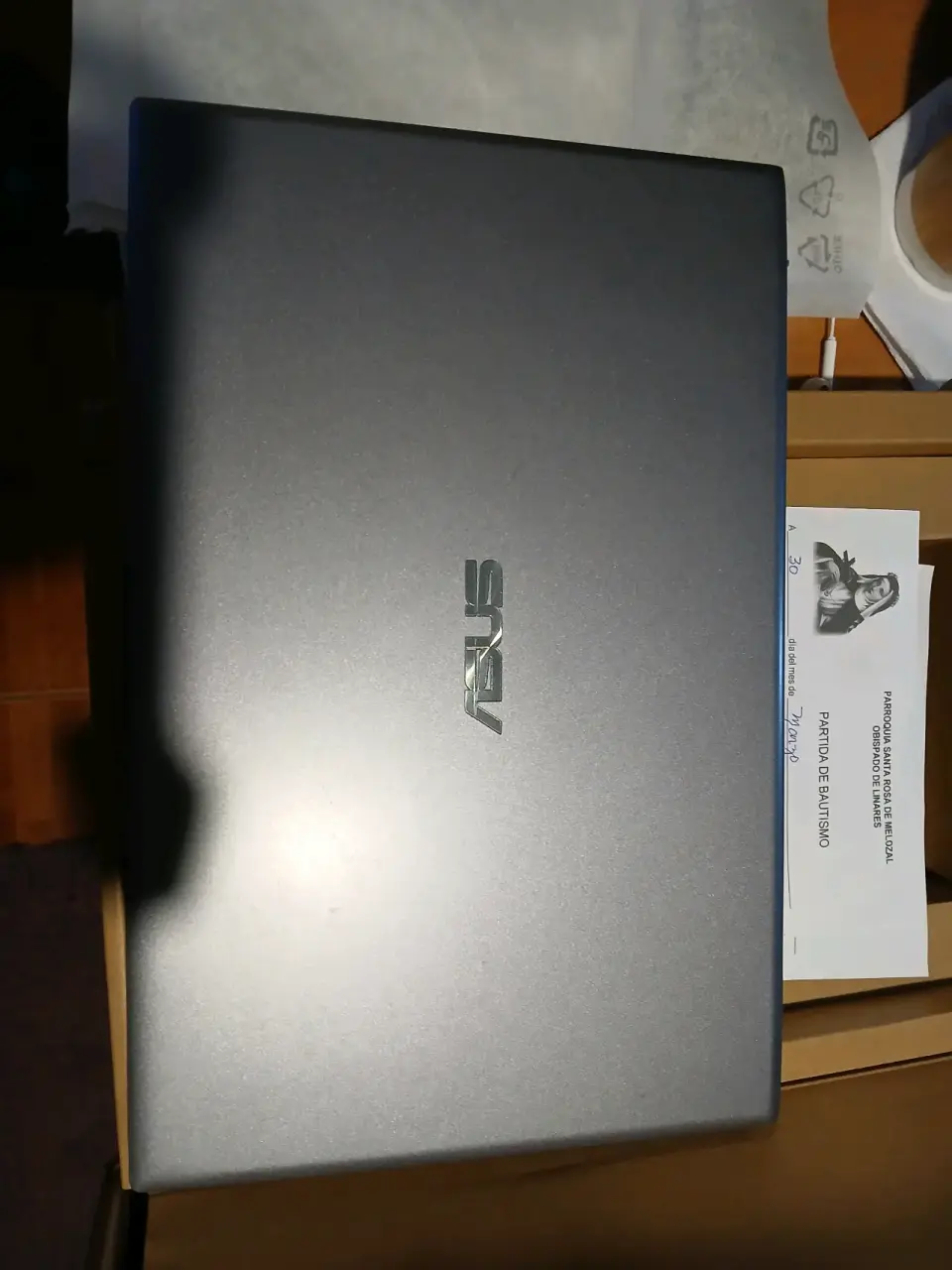 Laptop Asus VivoBook - miniatura 2