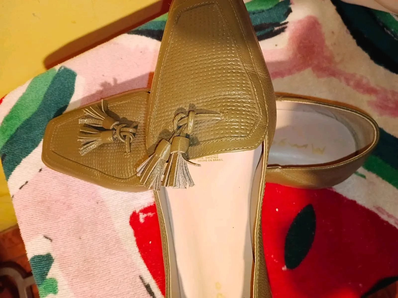 Zapato número 39 mingos planos de cuero con borlas