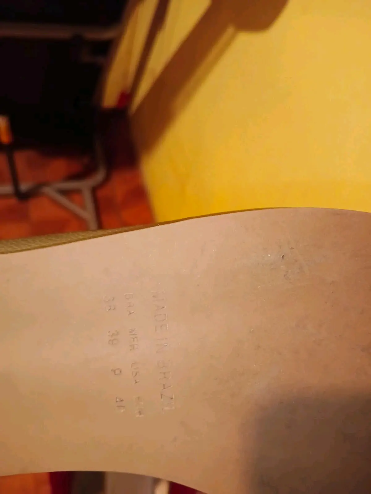Zapato número 39 mingos planos de cuero con borlas - miniatura 6